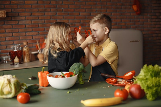 Cucinare con i bambini: perché è importante