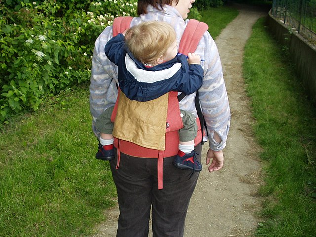 Babywearing in inverno: come organizzarsi