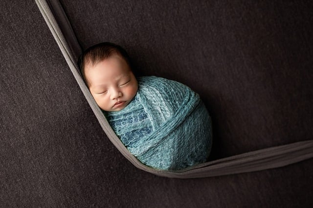 Fascia portabebé: quando e come usarla